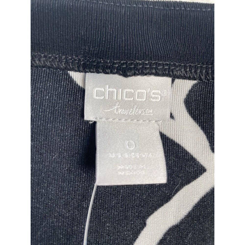Women's Chicos New With Tags Black And White Top Travelers Split Neck Top 0 - Picture 5 of 8